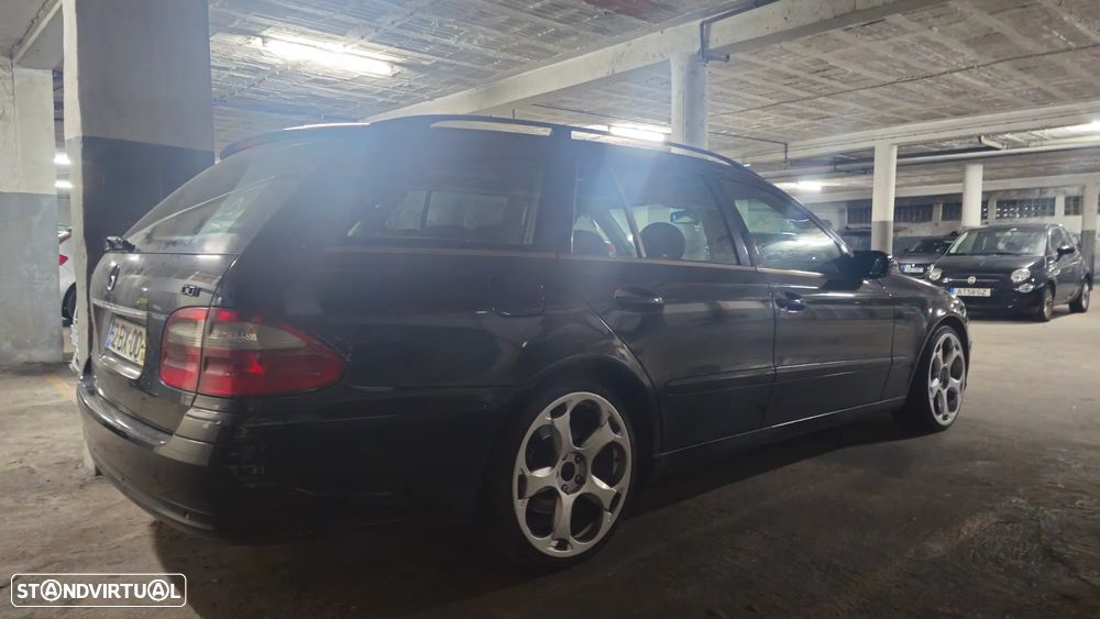 Mercedes-Benz E 270 - 7
