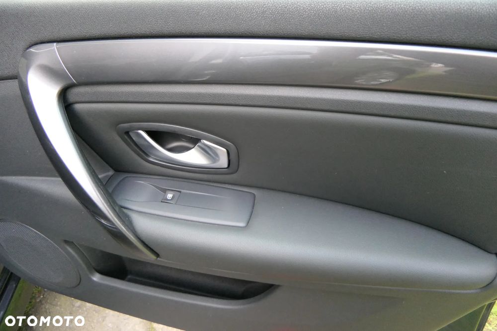 Renault Laguna 2.0 TCe 170 Dynamique - 29