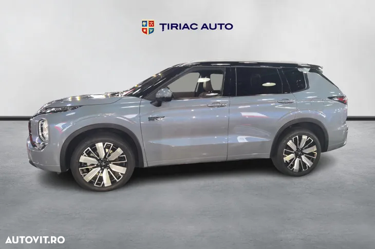 Mitsubishi Outlander 2.4 4WD Plug-In Hybrid Top - 2