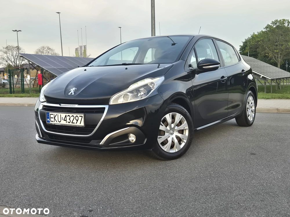 Peugeot 208 PureTech 82 Start & Stop Allure - 11