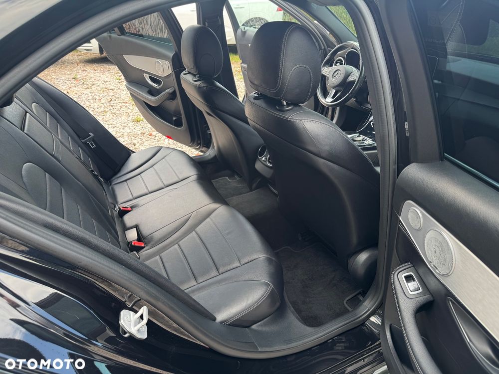 Mercedes-Benz Klasa C 350 e 7G-TRONIC AMG Line - 18
