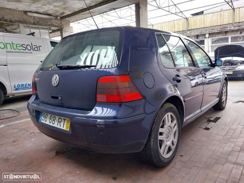 VW Golf 1.4i 25 Anos - 10