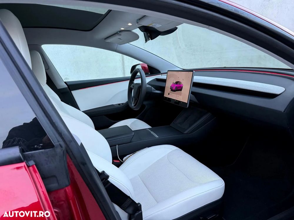 Tesla Model 3 AWD Performance - 16