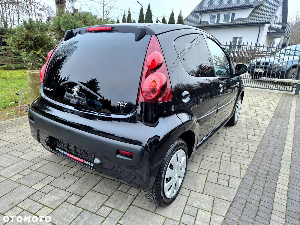Peugeot 107 70 Urban Move - 13