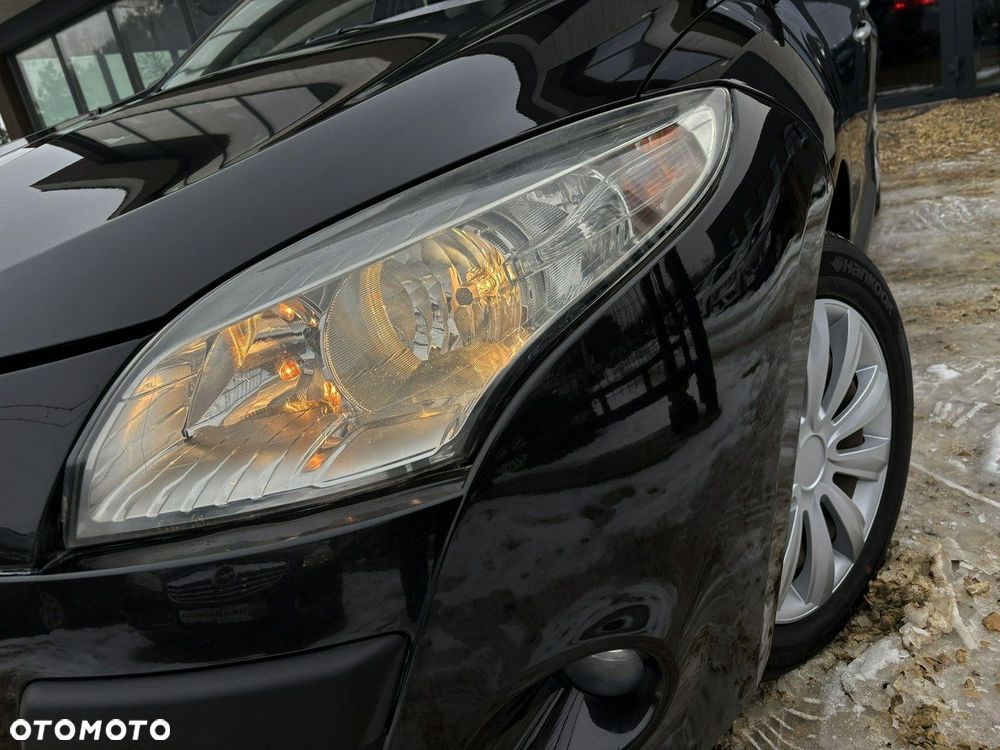 Renault Megane - 11