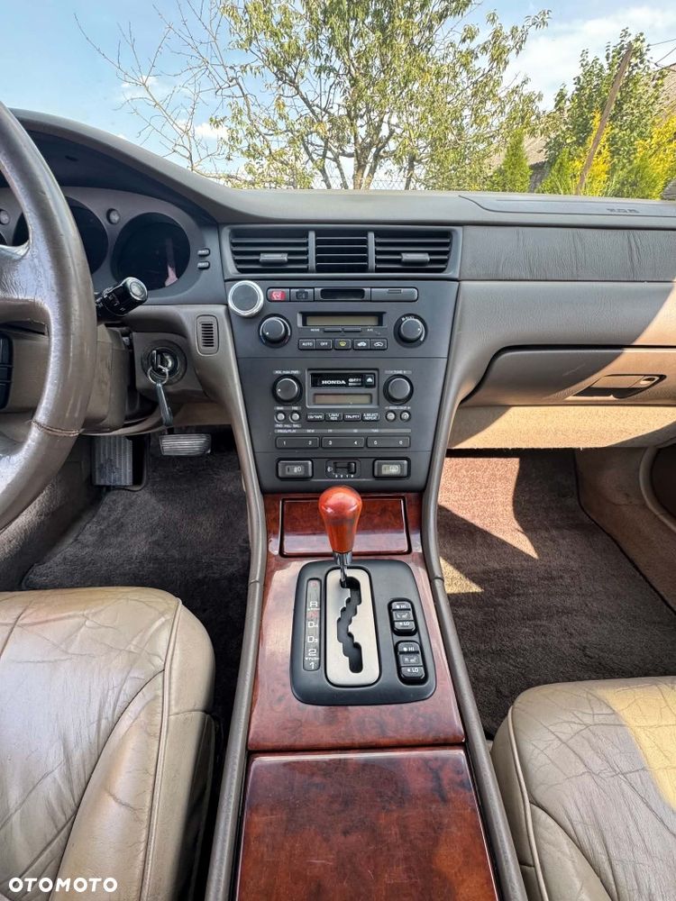 Honda Legend - 6
