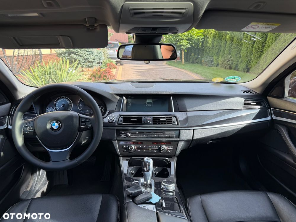 BMW Seria 5 520d Luxury Line - 21