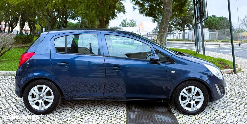 Opel Corsa 1.3 CDTI Enjoy EcoFLEX - 2