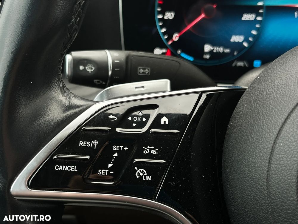 Mercedes-Benz E - 17