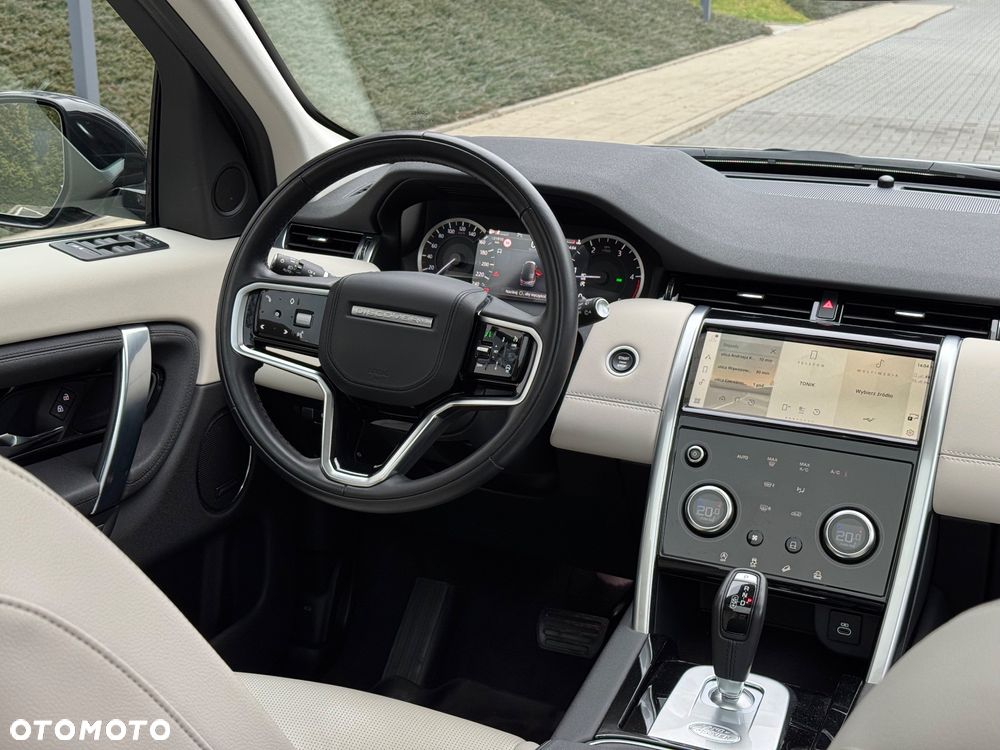 Land Rover Discovery Sport - 18