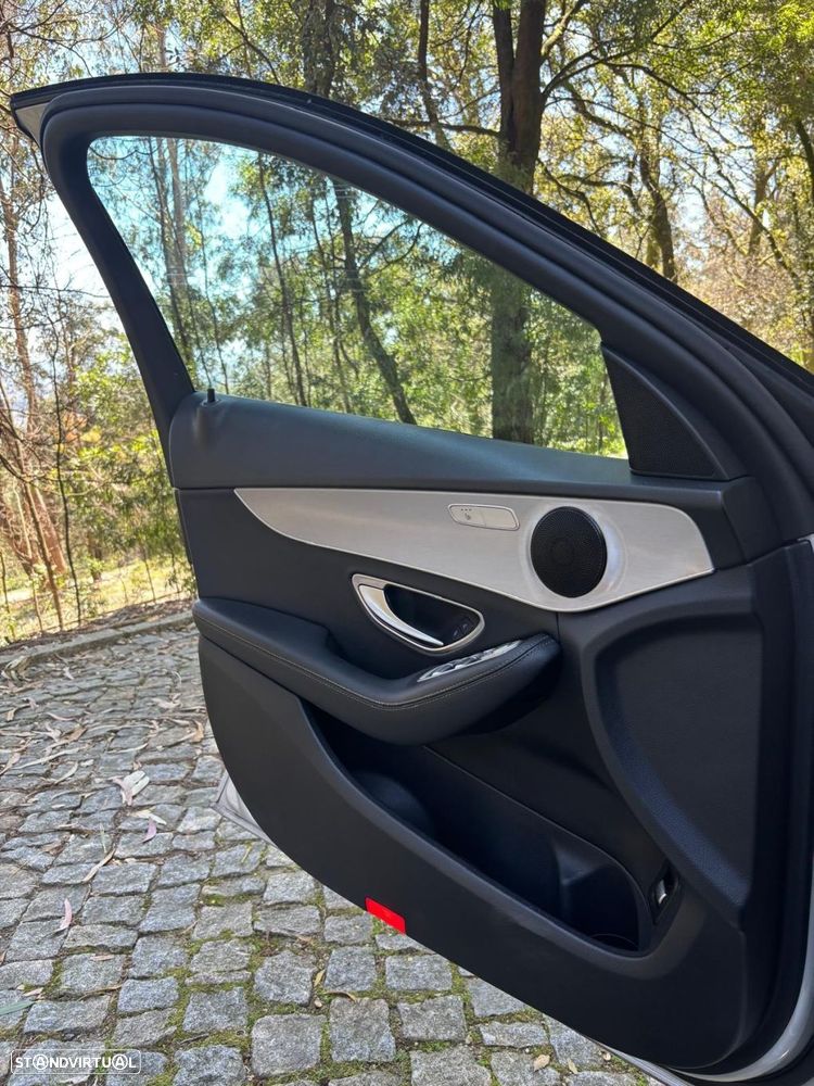 Mercedes-Benz C 180 d AMG Line Aut. - 33