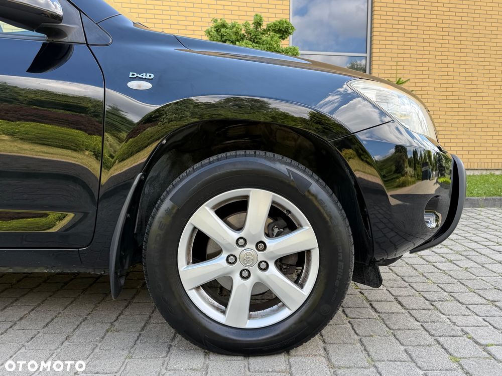 Toyota RAV4 2.2 D-4D Prestige - 25