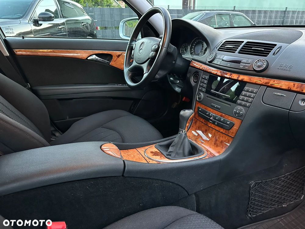 Mercedes-Benz Klasa E 200 Kompressor Elegance - 14