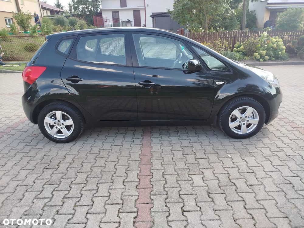 Kia Venga 1.4 CVVT Fifa World Cup Edition - 5
