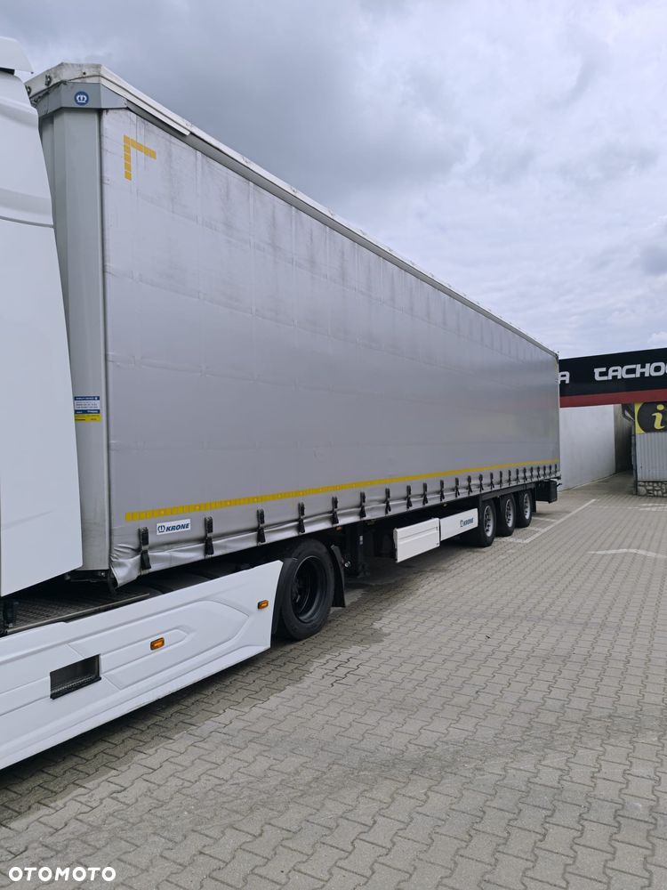 Krone MEGA LINER XL - 9