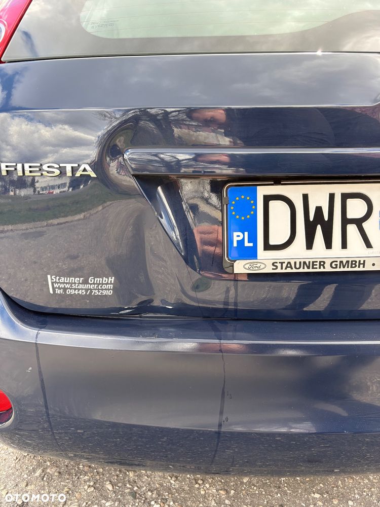 Ford Fiesta - 10