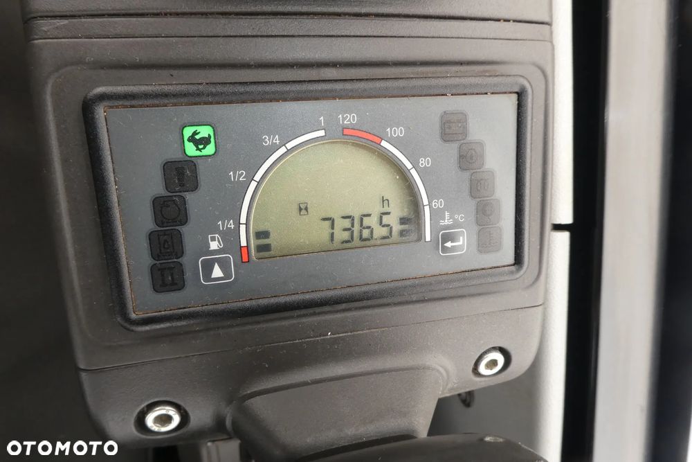 Caterpillar 302,7D CR TRZY ŁYŻKI - 26