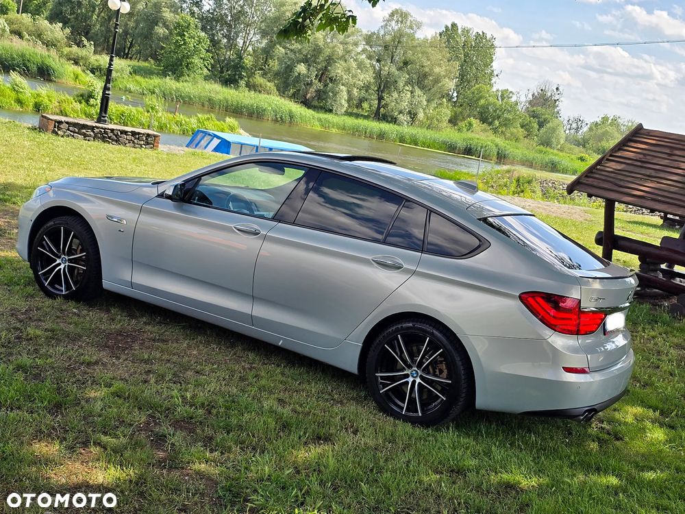 BMW 5GT 530d xDrive - 4