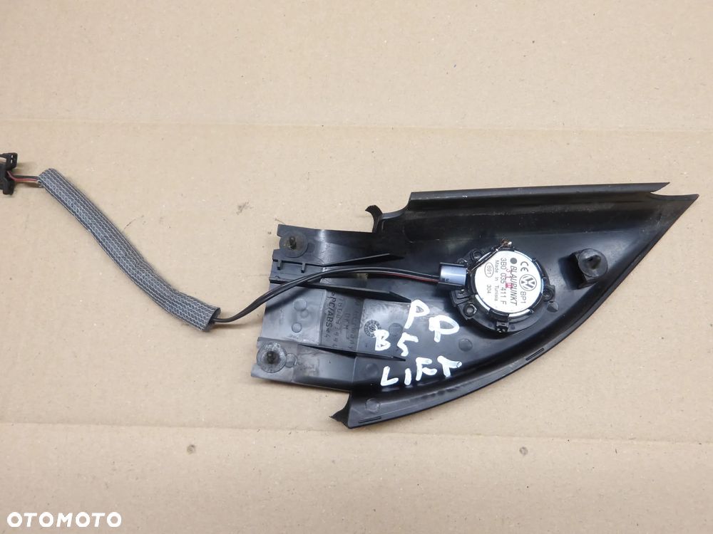 PASSAT B5 FL SEDAN 1.9TDI GŁOSNIK DRZWI TRÓJKĄT PRAWY LEWY 3B0837993 - 6