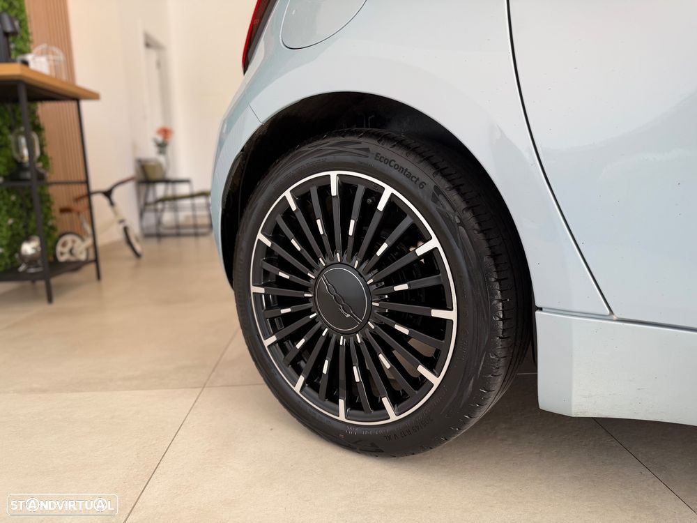 Fiat 500e La Prima - 34