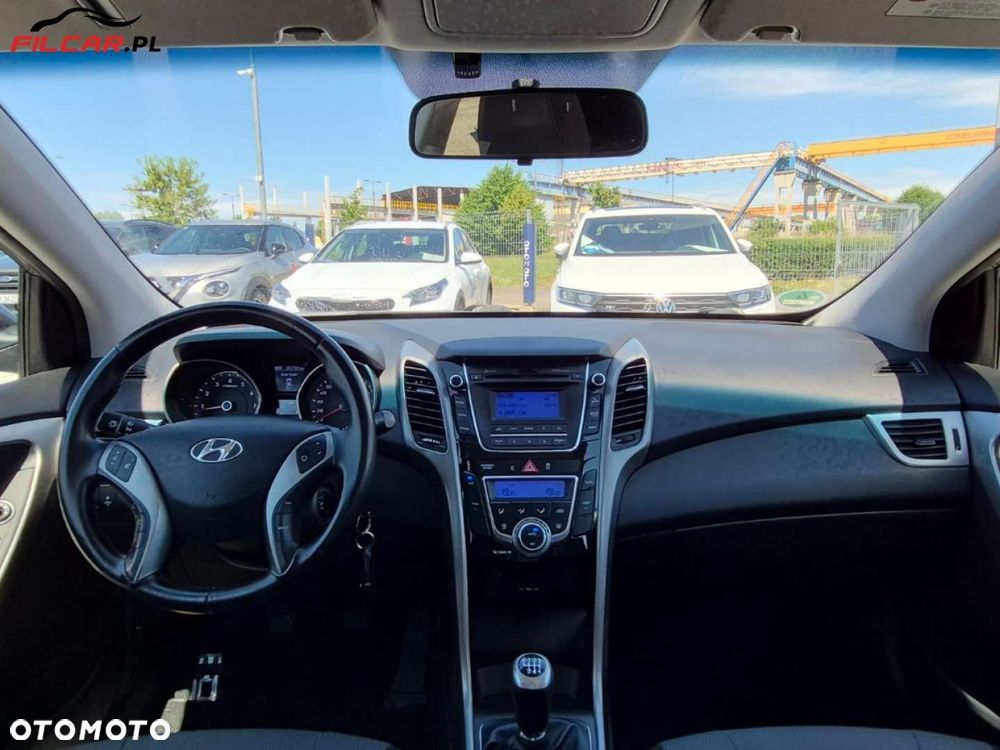 Hyundai i30 - 12