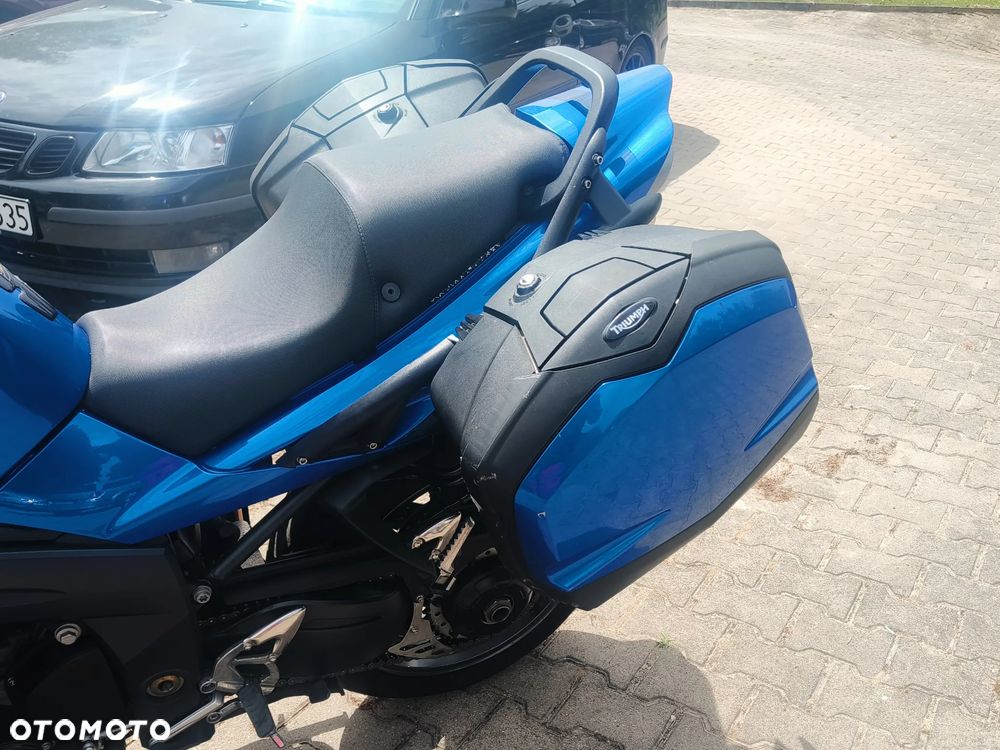 Triumph Sprint - 39