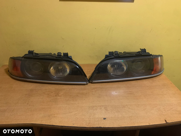 BMW E39 XENON LAMPA PRZEDNIA PRAWA LEWA
