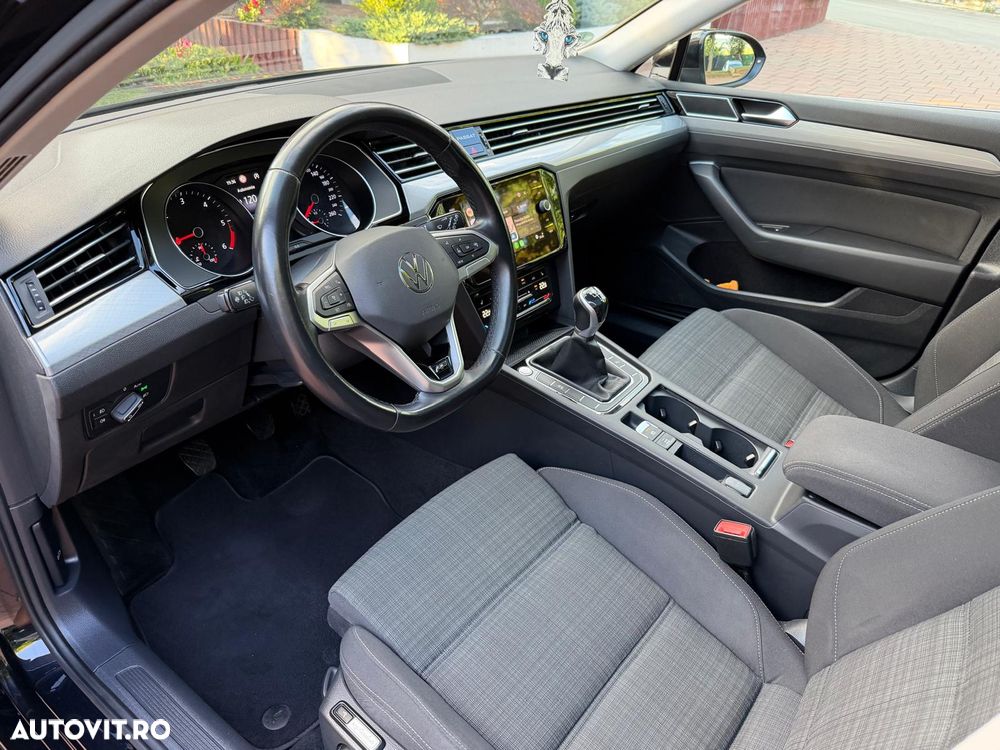 Volkswagen Passat 2.0 TDI R Executive - 11