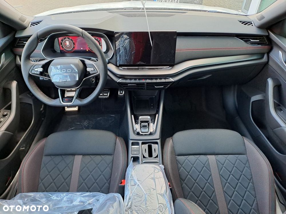 Skoda Octavia 2.0 TSI RS DSG - 7