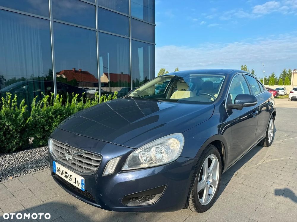 Volvo S60 - 11