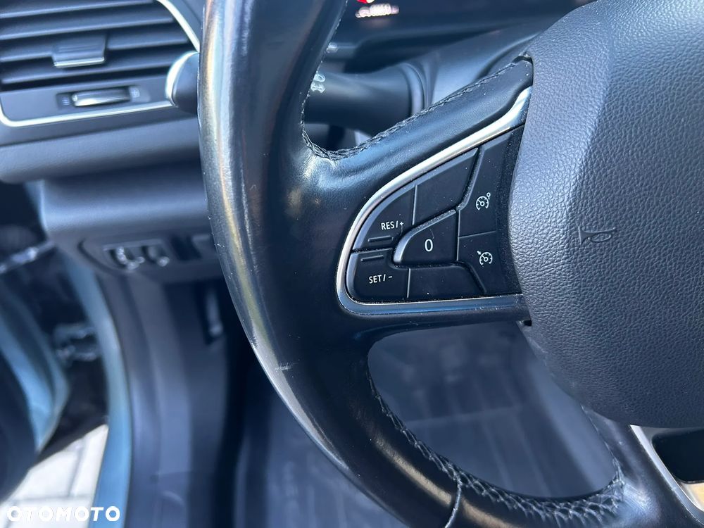 Renault Megane 1.6 E-TECH Plug-In Intens - 16