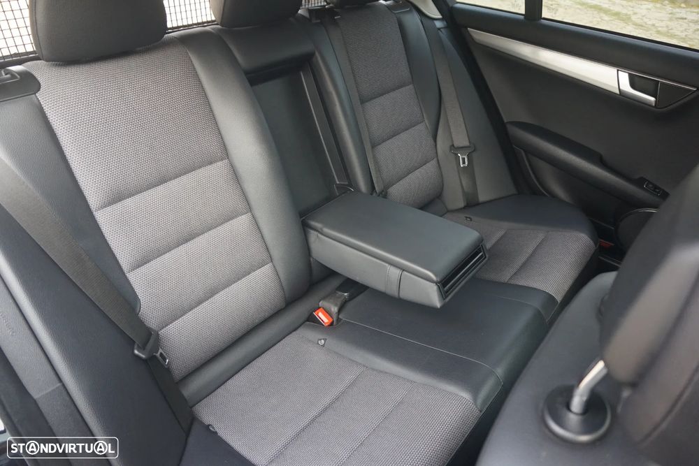 Mercedes-Benz C 220 Station CDI DPF Avantgarde - 17