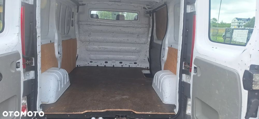 Opel Vivaro - 5