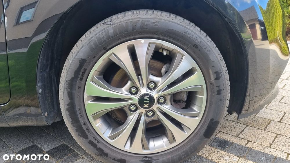 Kia Venga 1.4 CVVT Business Line - 13