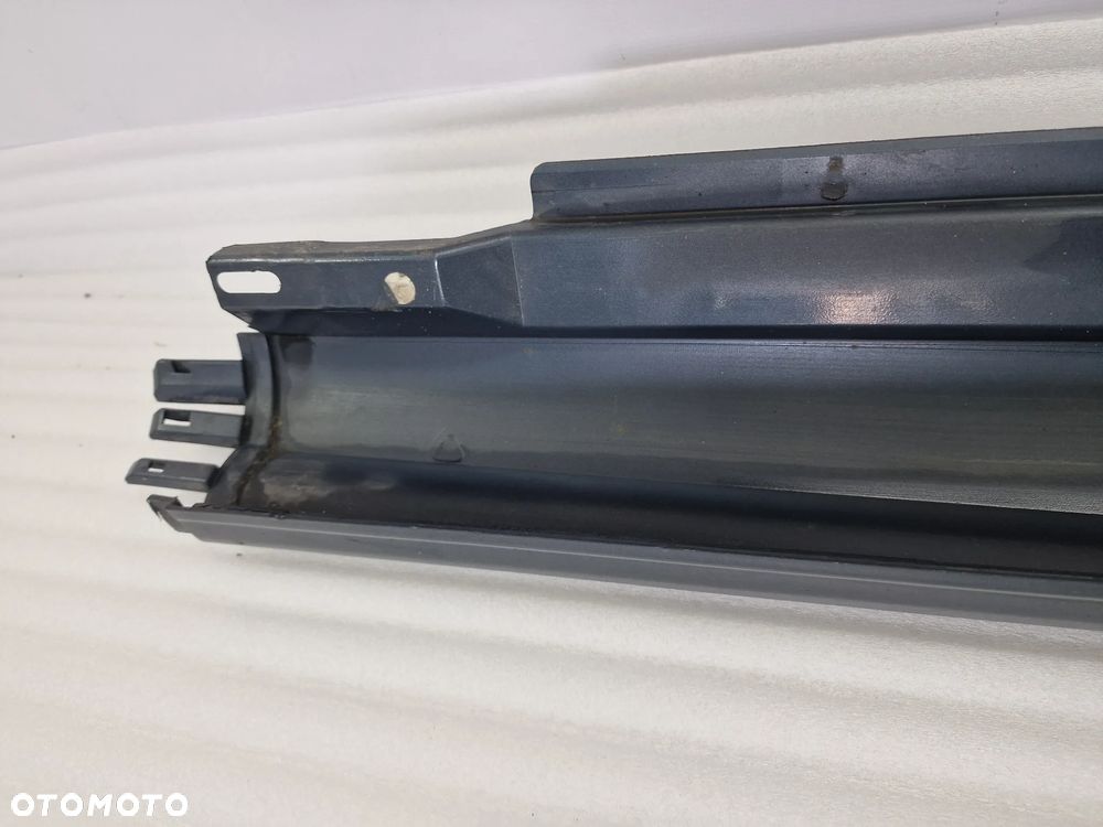 VW PASSAT B7 R-LINE 10- 3AA PRAWA LISTWA PROGOWA / NAKŁADKA PROGU , NR 3AA853856C , NR AUKCJI PR313 - 8