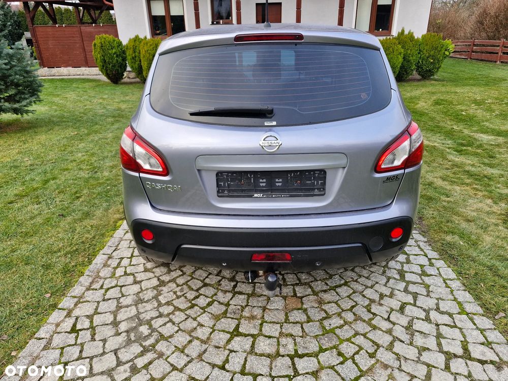 Nissan Qashqai 1.6 Visia - 6