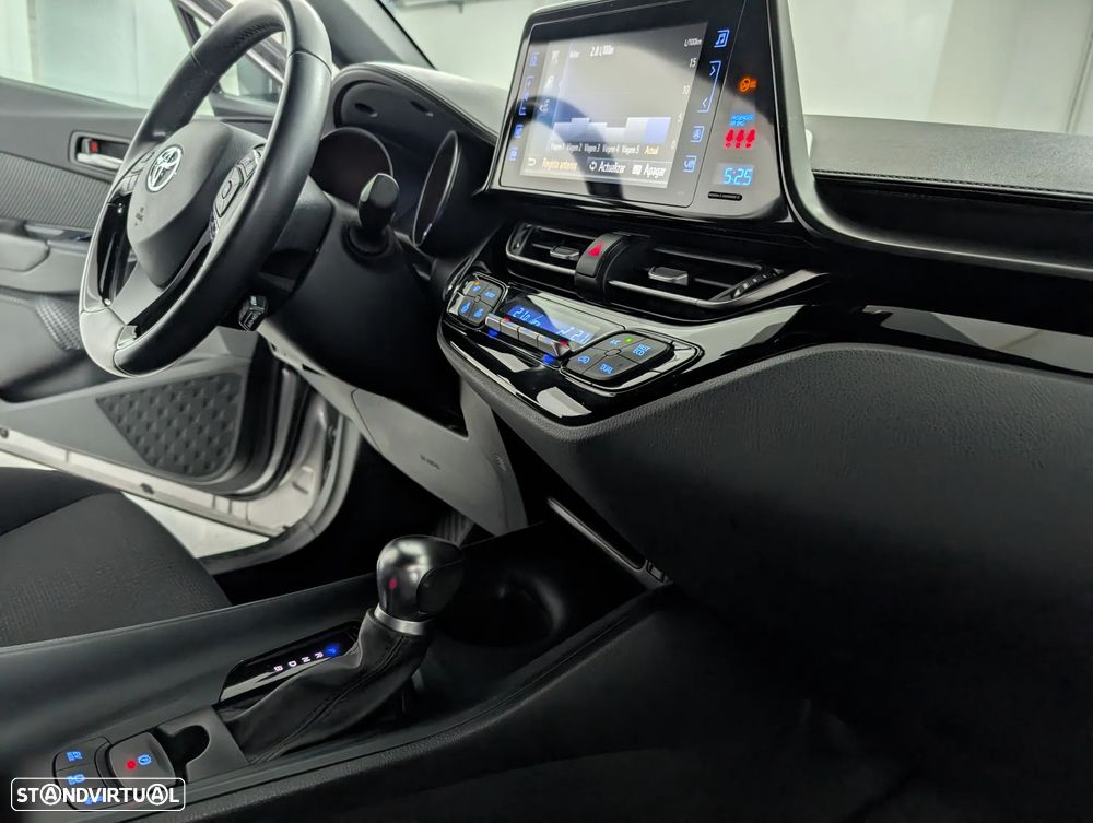 Toyota C-HR 1.8 Hybrid Comfort - 8