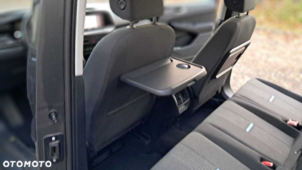 Ford Tourneo Connect Grand - 8