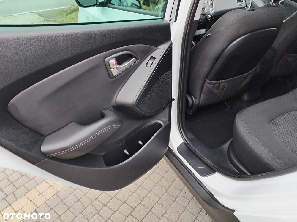 Hyundai ix35 - 25