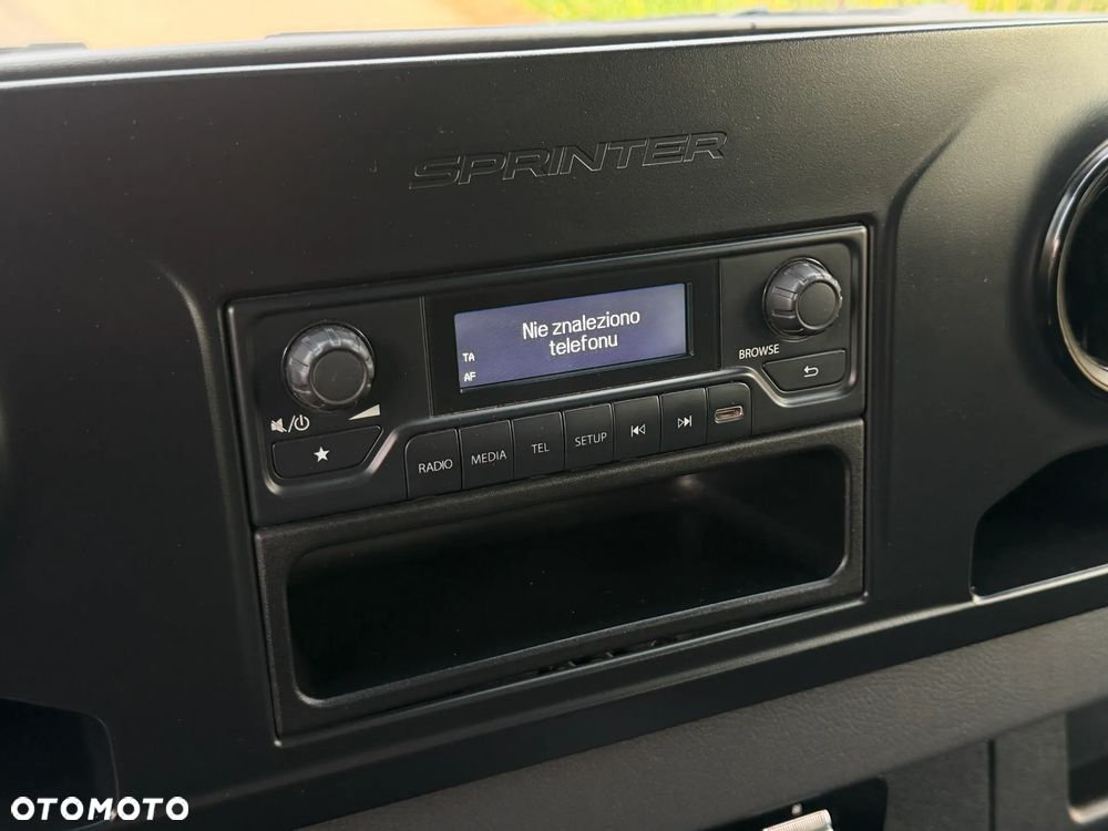 Mercedes-Benz SPRINTER - 18