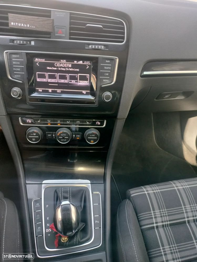 VW Golf GTD 2.0 TDI SCR DSG - 5