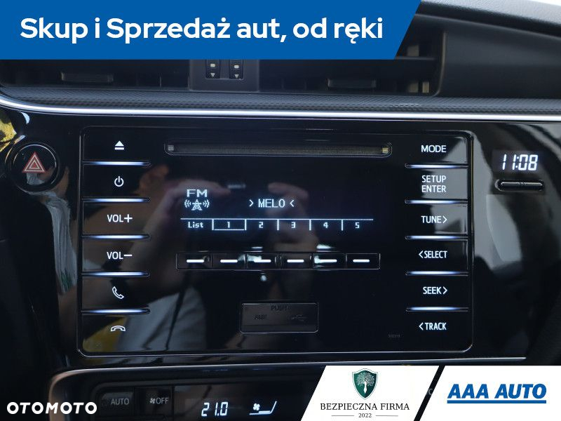 Toyota Auris - 14