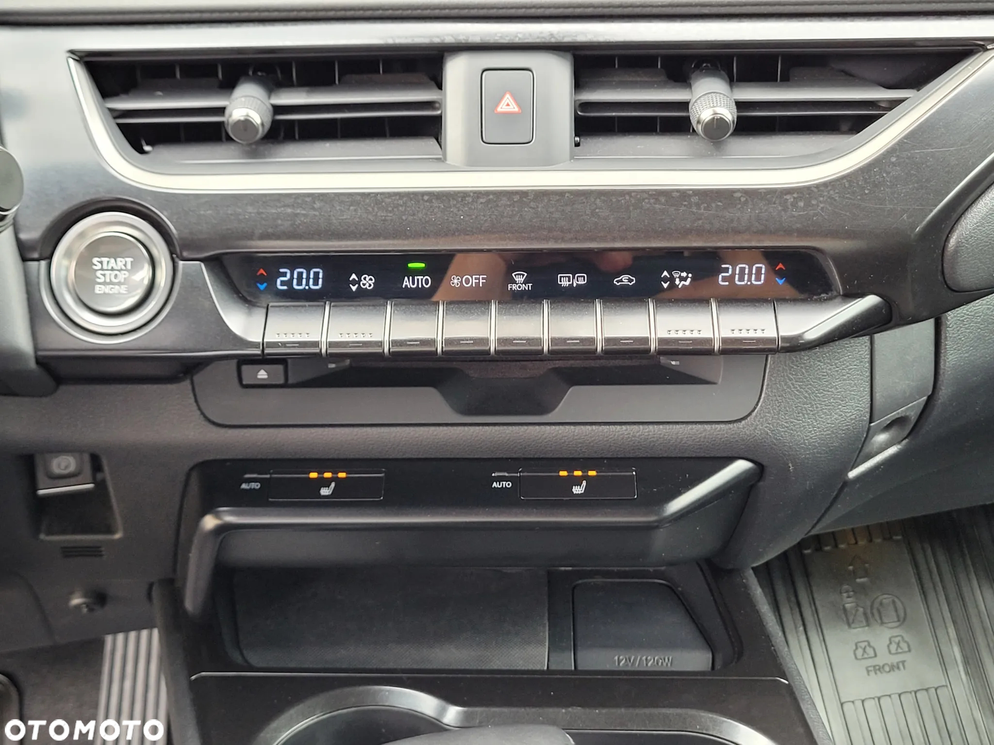 Lexus UX 200 Elegance 2WD - 20