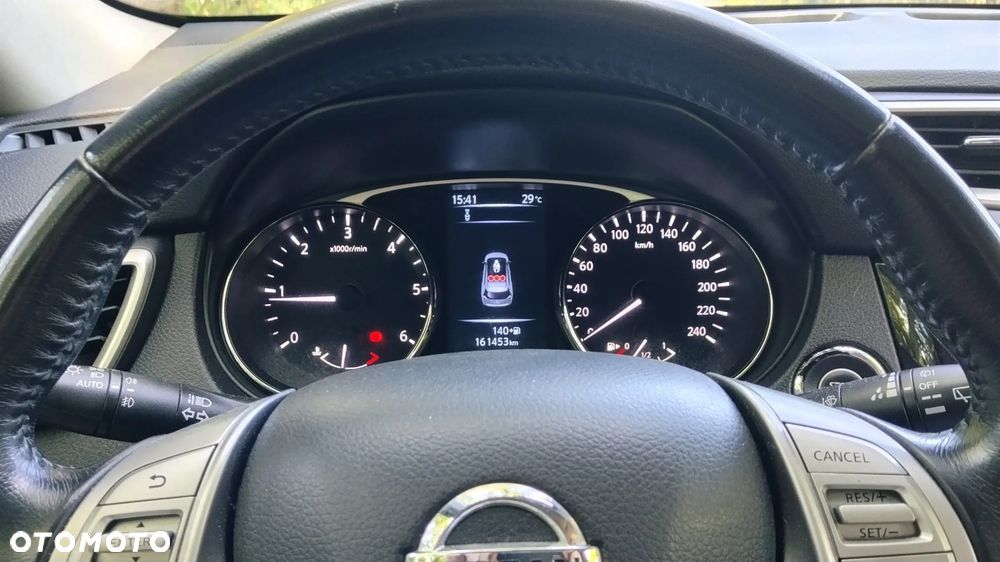 Nissan X-Trail 1.6 DCi N-Connecta 2WD EU6 - 10