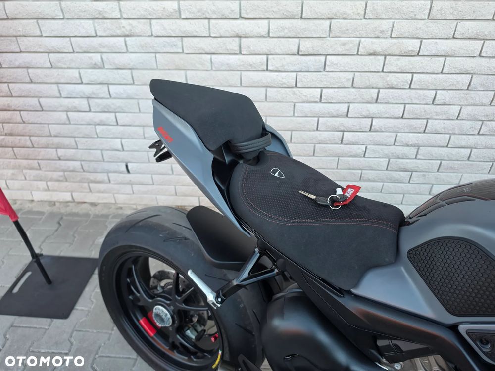 Ducati Streetfighter V4 - 17