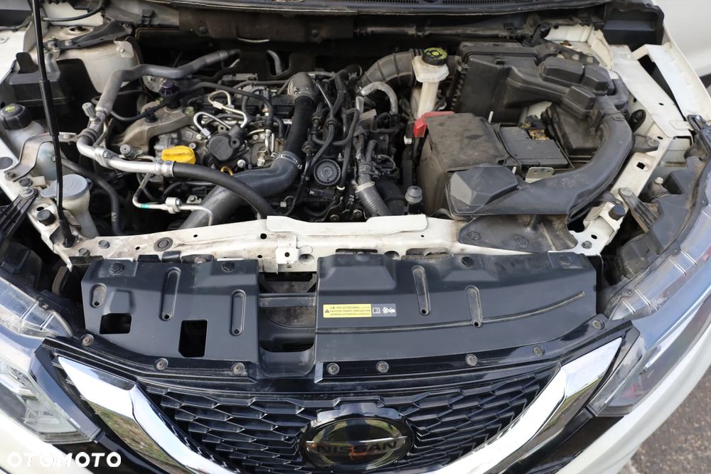 Nissan Qashqai 1.3 DIG-T N-Connecta - 11