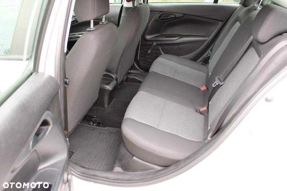 Fiat Tipo - 10