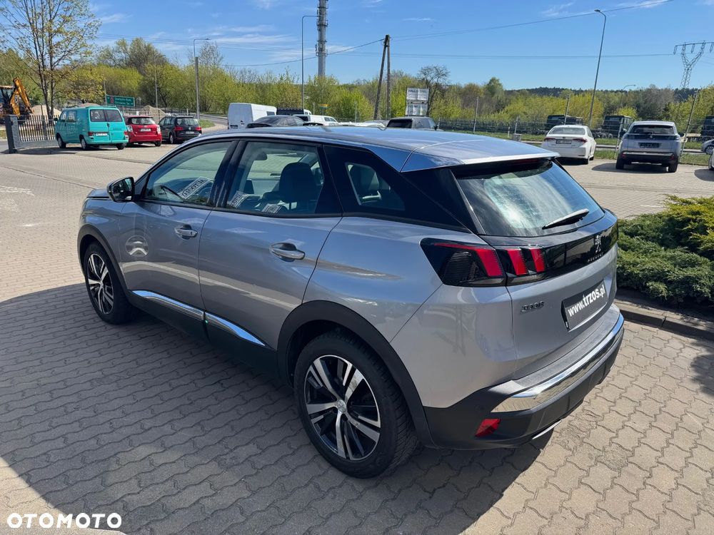Peugeot 3008 1.5 BlueHDi Allure S&S EAT8 - 8