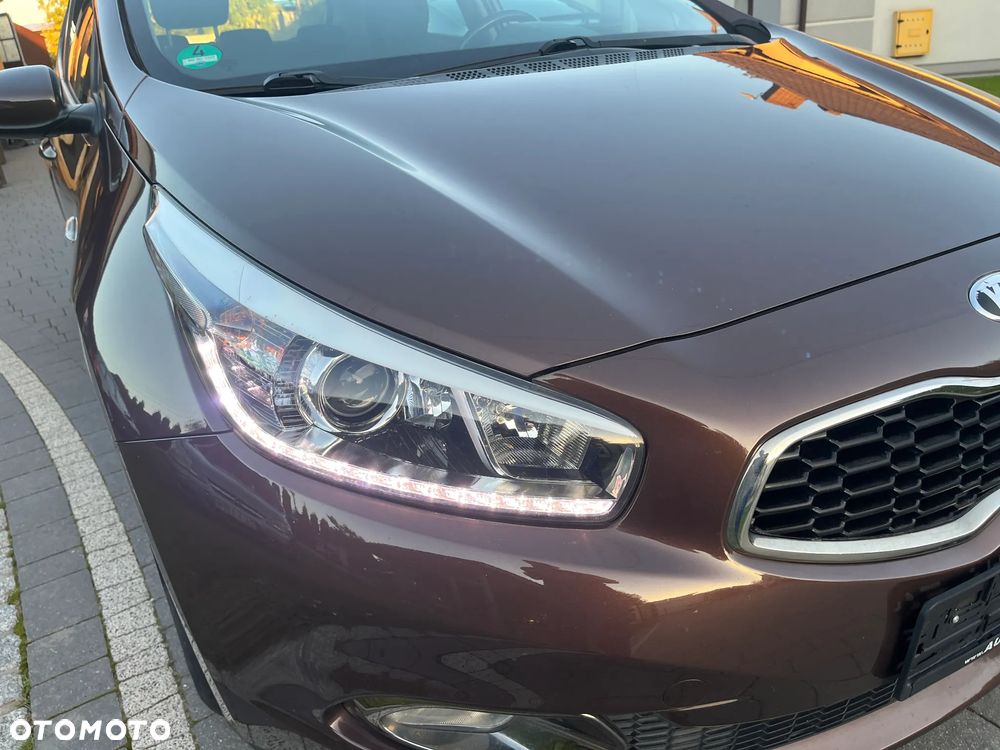 Kia Ceed - 5