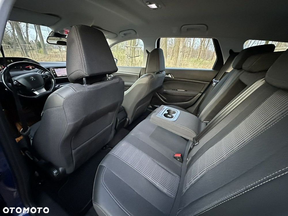 Peugeot 308 - 21